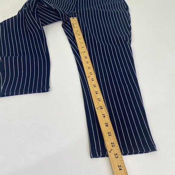 Women’s Striped Denim Skinny Fitted Stretch Capri Pants Size XL Navy New - Picture 8 of 16
